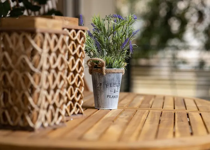 Fobillo Apartment At Charilaou